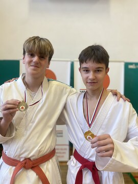 Karate ustvarja nova prijateljstva